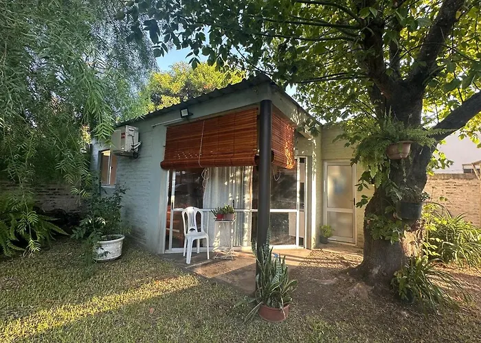 Monoambiente 4 Blocks Away From The Beach!